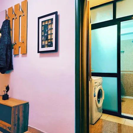 Center Apartment, 30m From Center. Apartmán